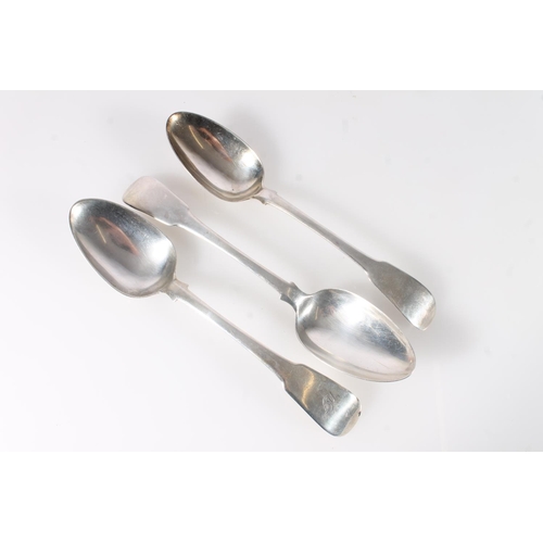 528 - Set of three Georgian silver fiddle pattern tablespoons by Alexander Henderson, Edinburgh 1816, 191g... 