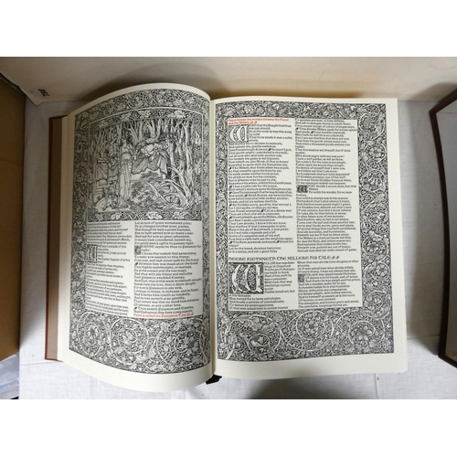 206 - FOLIO SOCIETY.  The Kelmscott Chaucer, fine facsimile ed. Folio. Orig. dec. red cloth gilt... 