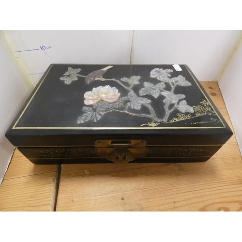 171 - Indian-style wooden casket and a Japanese-themed jewellery box containing costume jewellery.