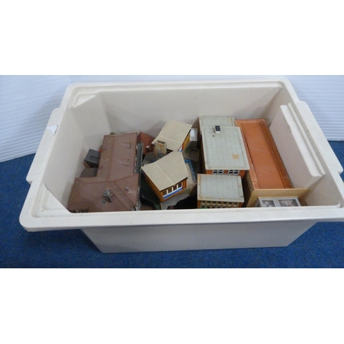 27 - Six cartons containing various model railway scale buildings, track, accessories etc.