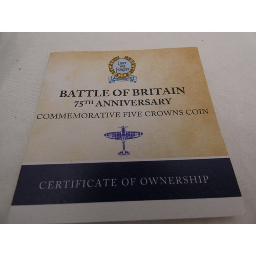 303 - Battle of Britain 75th Anniversary commemorative five crown gilt proof coin with certificate of auth... 