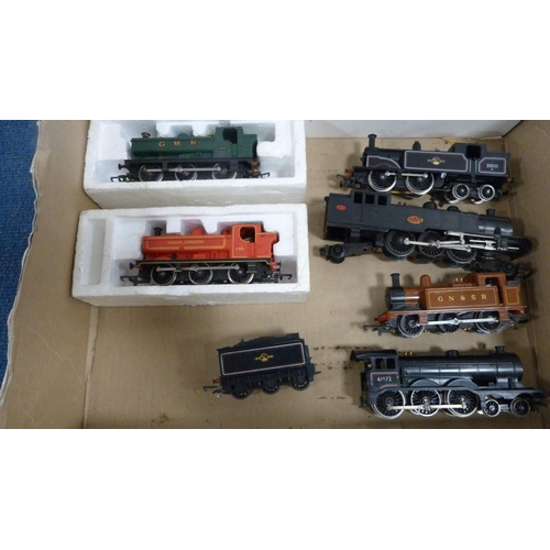 31 - Carton containing assorted locomotives to include some boxed examples, Hornby OO gauge 47606, OO gau... 