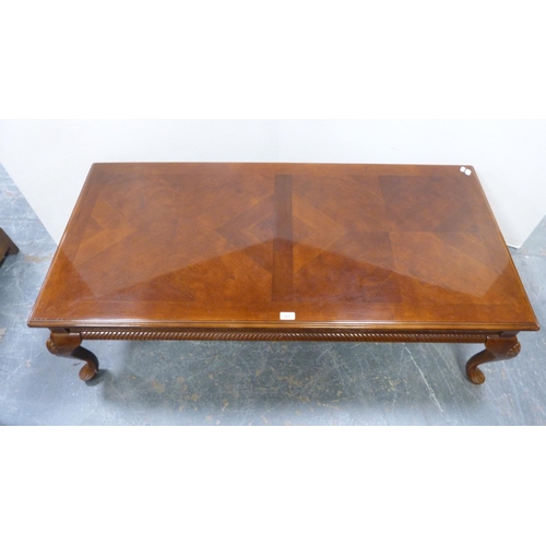 361 - French-style coffee table.