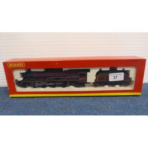 37 - Two Hornby OO gauge locos with tenders, boxed, to include 6200 LMS in red livery and 70040 'Clive of... 