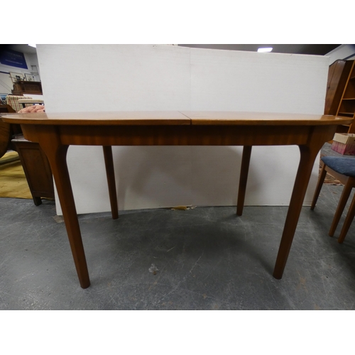 441 - McIntosh of Kirkcaldy teak extending oval dining table and five matching bar-back dining chairs.&nbs... 