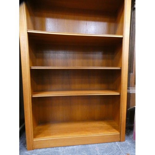 449 - Contemporary open bookcase.