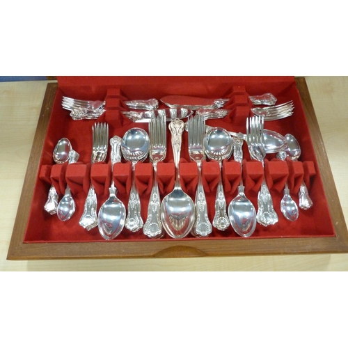 58 - Eight-place Sheffield plate and stainless steel canteen of cutlery, in fitted case.