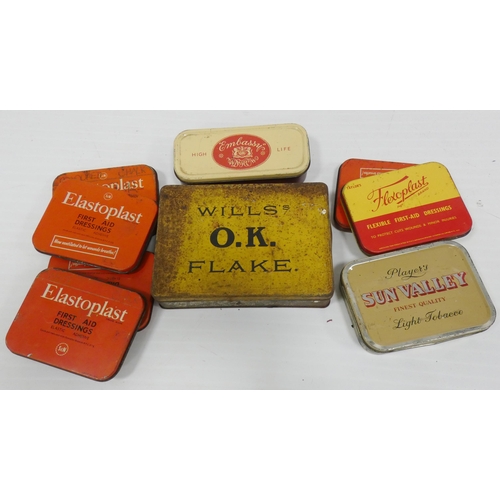 100 - Collection of vintage branded tins, mainly Oxo, various sizes, and others.