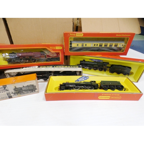 79 - Collection of Hornby OO gauge rolling stock and accessories to include Tri-ang Hornby R.328 Pullman ... 