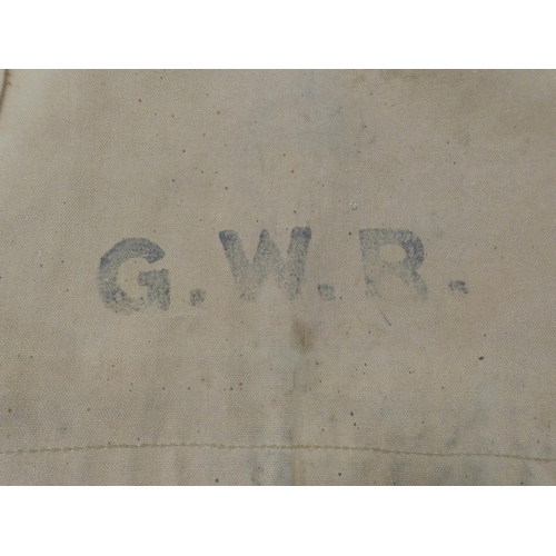 82 - Great Western Railway (GWR) oatmeal-coloured canvas workshop apron.