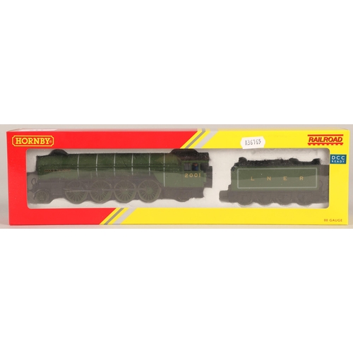 211 - Hornby Railroad 00 gauge model railways R3171 Class P2 Cock O The North, boxed