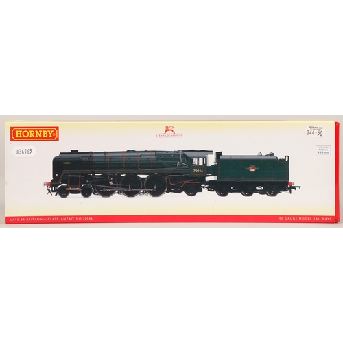 221 - Hornby 00 gauge model railways R3643 Late BR Britannia Class Anzac No. 70046, boxed