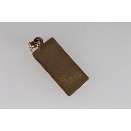 494 - 9ct gold ingot pendant, 3.3g.