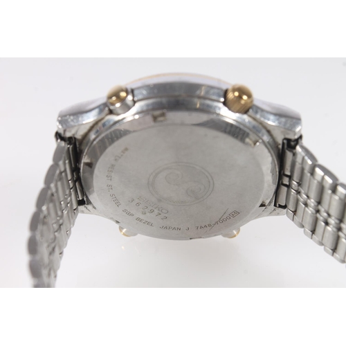 534 - Seiko mens chronograph moonphase wristwatch.