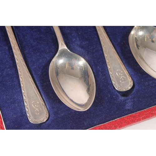 547 - Set of six hallmarked silver teaspoons, 69g.