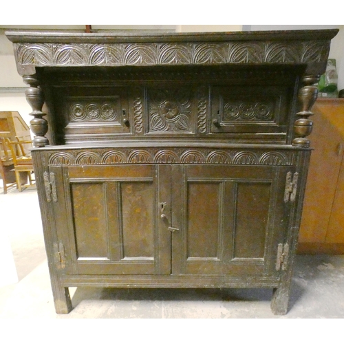 556 - William & Mary-style antique oak court cupboard, c. late 17th/early 18th century, with three car... 