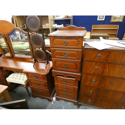 496 - Dressing table, bedside chest and a matching stool. (3)