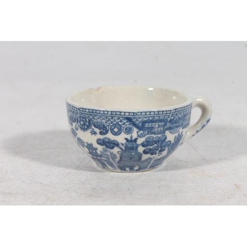 163 - Antique blue and white circular bowl decorated with Chinese temple landscape, an antique English blu... 