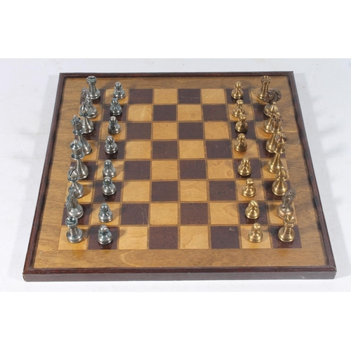 62 - Chess set.