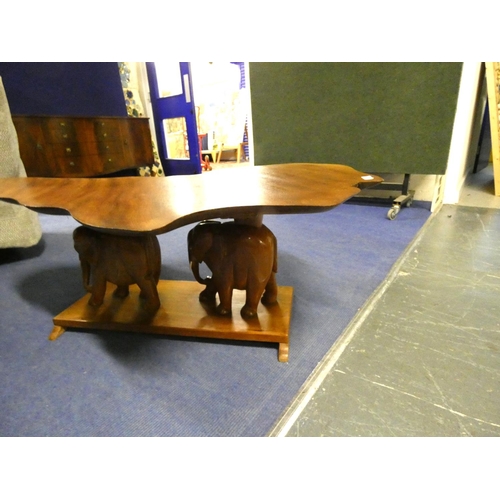 221 - Coffee table in the form of the Continent of Africa