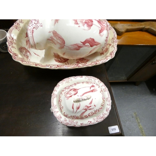 465 - Large tulip wash bowl and jug toilet set