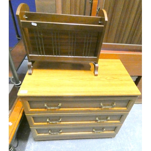 494 - Chest of three drawers and magazine rack. (2)