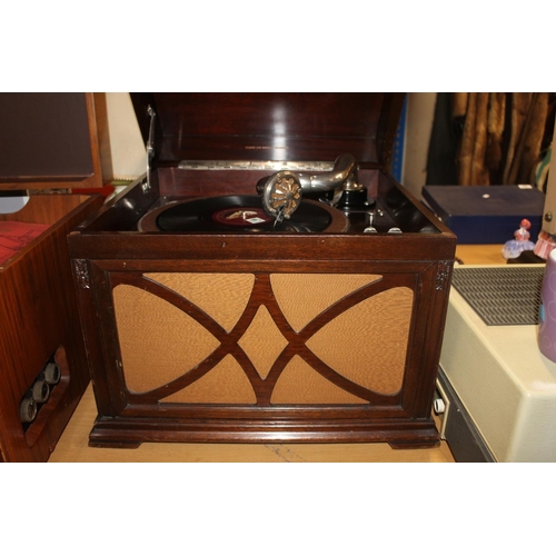 381 - Antique HMV wind up gramophone.