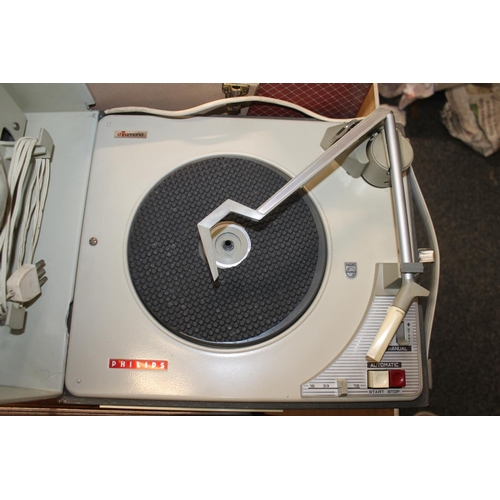 382 - Philips compact record player.