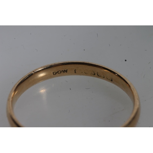 73 - 18ct gold wedding band, 2.4g, size Q.