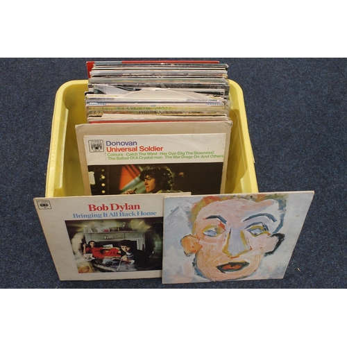 85 - 1960s and later vinyl incl. various Joan Baez LPs, Bob Dylan, the Who, the Beatles etc. (qty)