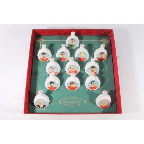 1434 - MANCHESTER UNITED thirteen whisky miniature set, bottled to commemorate the 25th anniversary of the ... 