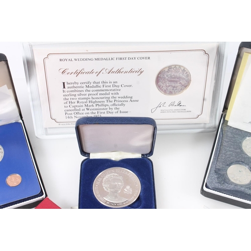 1600 - Silver proof coins to include Franklin Mint UNITED STATES OF AMERICA USA Queen Elizabeth II Bicenten... 