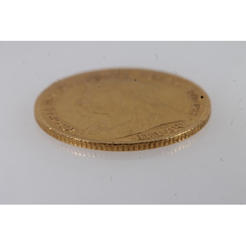 1713 - UNITED KINGDOM Queen Victoria (1837-1901) gold half sovereign 1898, old veiled head.