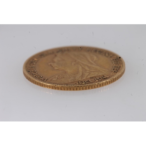 1715 - UNITED KINGDOM Queen Victoria (1837-1901) gold half sovereign 1900, old veiled head. 