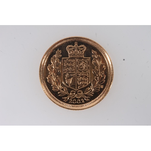 1729 - UNITED KINGDOM Queen Elizabeth II (1952-2022) gold bullion half sovereign 2002.