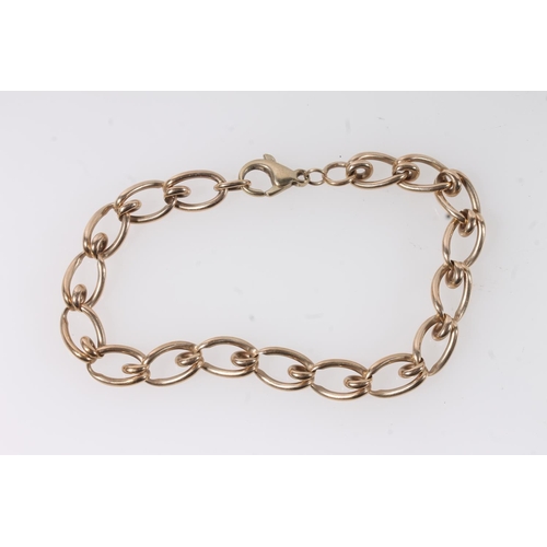 102 - 9ct gold fancy curb link bracelet, 24.1g.