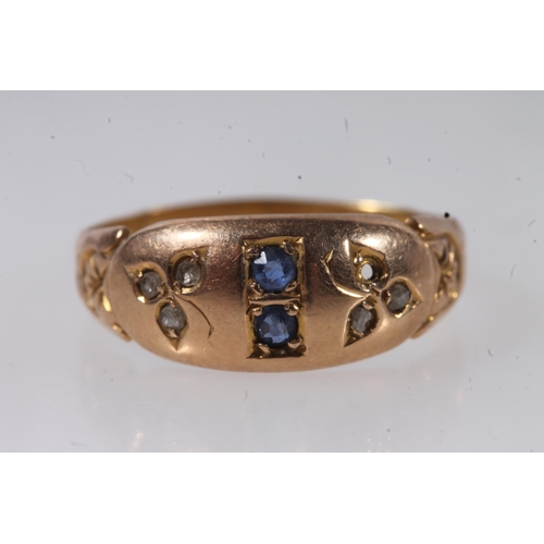 137 - Victorian yellow gold sapphire and diamond ring, the small round cuts prong set, shaped shoulders le... 