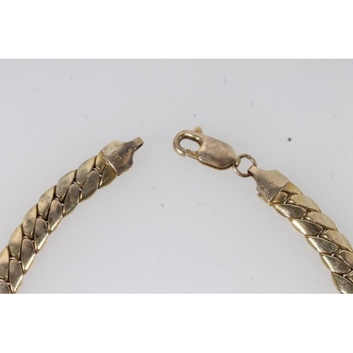 152 - Italian 9ct gold herringbone chain link necklace, 17.5g.