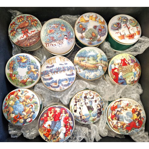 296 - Wedgwood Twelve Days of Christmas trinket boxes (lids complete but the fourth day has a duplicate ba... 