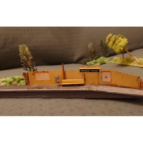 79 - Collection of Hornby OO gauge rolling stock and accessories to include Tri-ang Hornby R.328 Pullman ... 