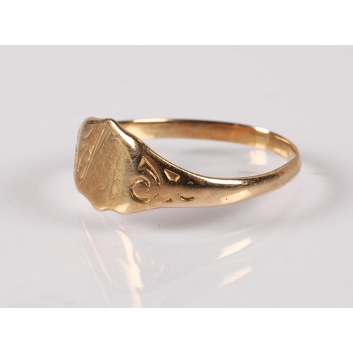 125 - 9ct gold signet ring, 1.3g, ring size N