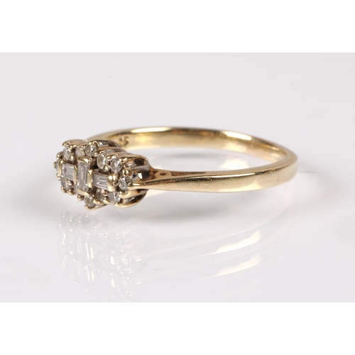 89 - Art Deco style unmarked yellow metal diamond set ring, with approx. 0.25cts of baguette and round cu... 