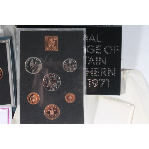 1594 - The Royal Mint UNITED KINGDOM Queen Elizabeth II (1952-2022) proof coin collection year set 1984, bo... 