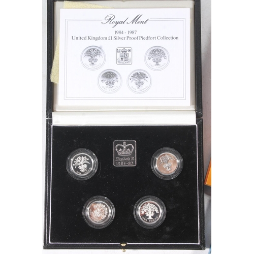 1650 - The Royal Mint UNITED KINGDOM Queen Elizabeth II (1952-2022) executive proof coin set 2008 comprisin... 