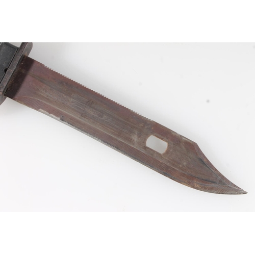 1826 - German KCB77M1 type knife bayonet with saw back and wire cutter, blade length 17.5cm, bayonet lenght... 