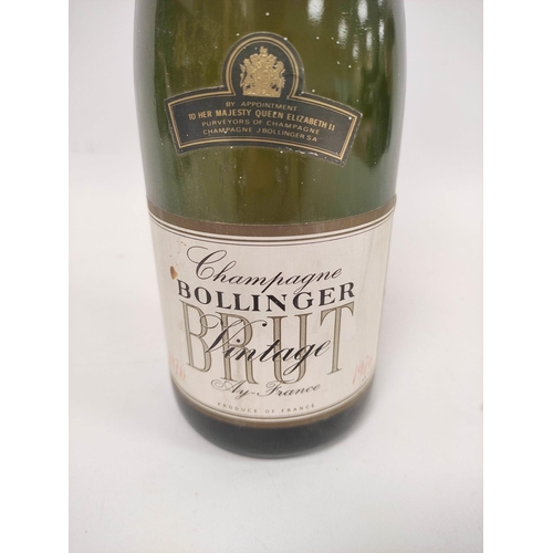 34 - Bollinger 1976 vintage Brut champagne, 75cl.