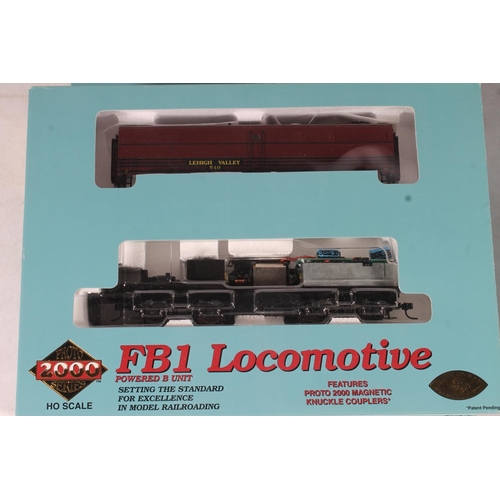 1009 - HO gauge model railway, four Proto 2000 Series FB1 locomotives to include Lehigh Valley 531 maroon, ... 