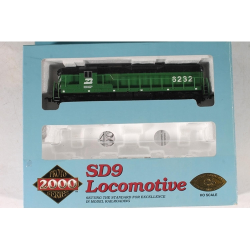 1010 - HO gauge model railway, four Proto 2000 Series locomotives to include S1 AT&SF Sante Fe 2304, S1... 