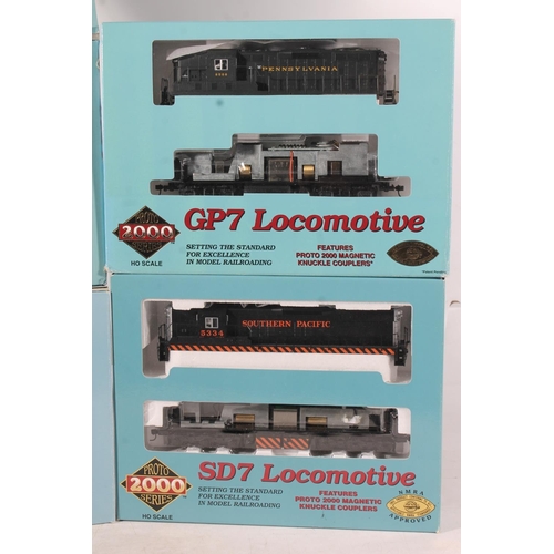 1011 - HO gauge model railway, four Proto 2000 Series locomotives to include GP7 Pennsylvania 8508 black, S... 