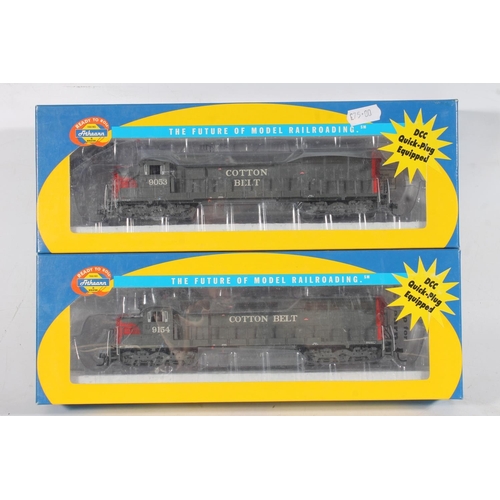 1050 - HO gauge model railways, Athearn Ready to Roll locomotives to include 95452 SD45 Cotton Belt 9154 an... 